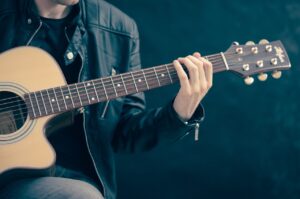 Read more about the article Vom Hobby zum Beruf – was Musiker beachten sollten